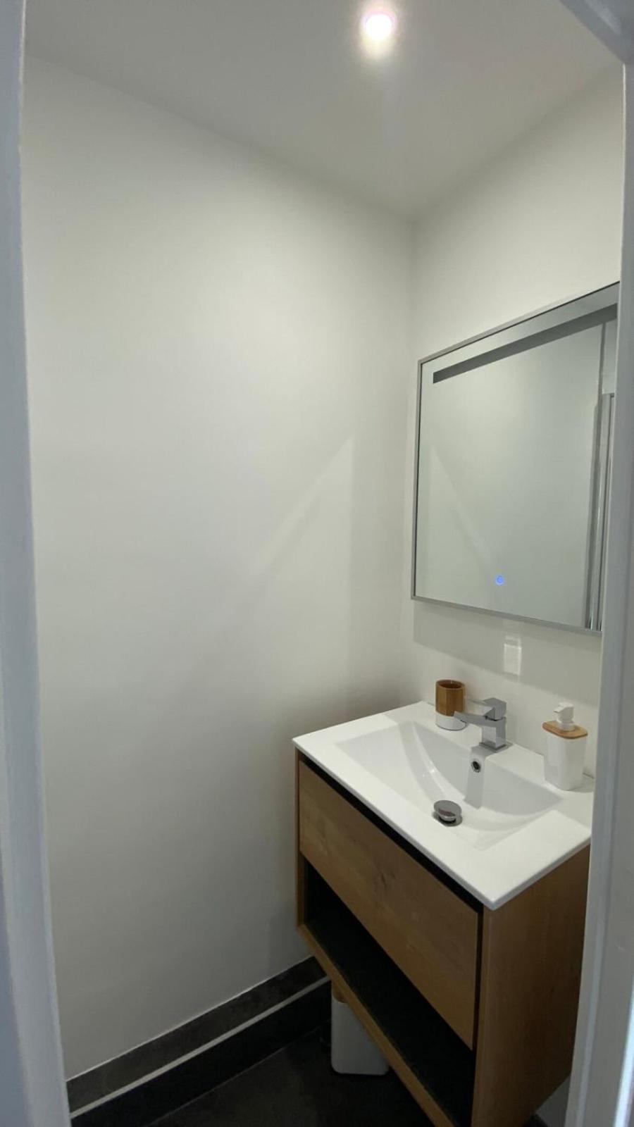 2-Bedroom Apartment For 4 People Near The Beach 멜리몽-플라주 외부 사진