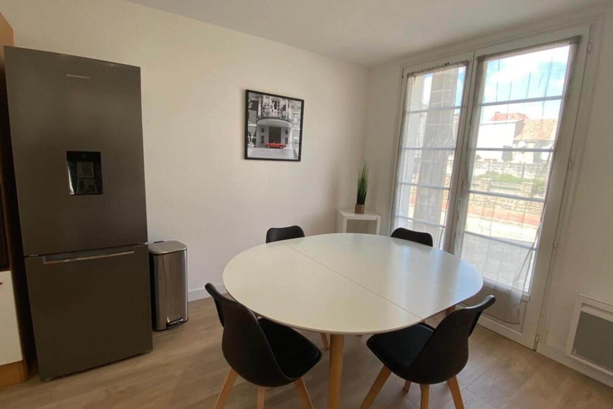 2-Bedroom Apartment For 4 People Near The Beach 멜리몽-플라주 외부 사진