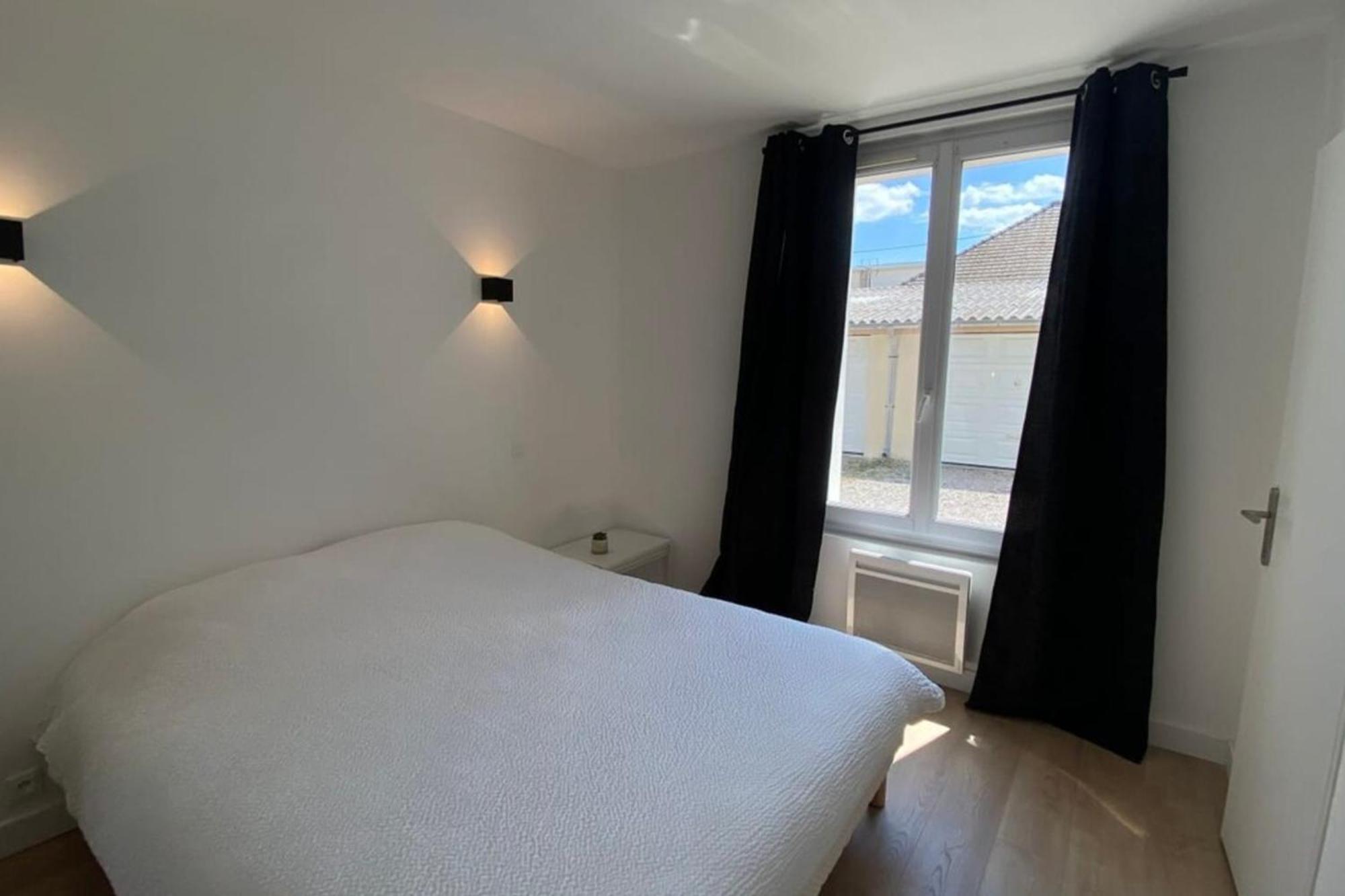 2-Bedroom Apartment For 4 People Near The Beach 멜리몽-플라주 외부 사진